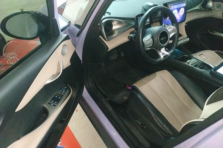 Used BYD Dolphin 2023 420 km Fashion Edition Driver Seat