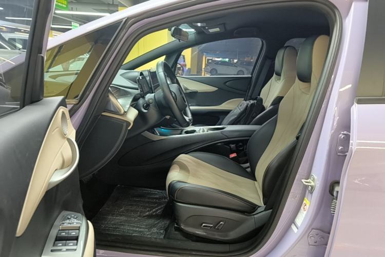 Used BYD Dolphin 2023 420 km Free Version Driver Seat