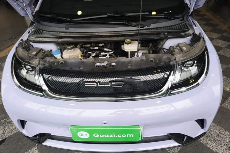Used BYD Dolphin 2023 420 km Fashion Edition Engine Bay