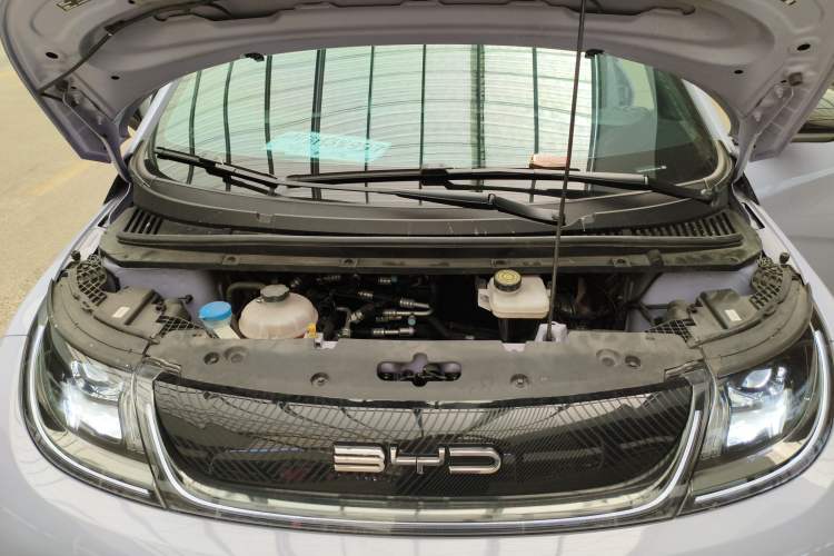 Used BYD Dolphin 2023 420 km Fashion Edition Engine Bay