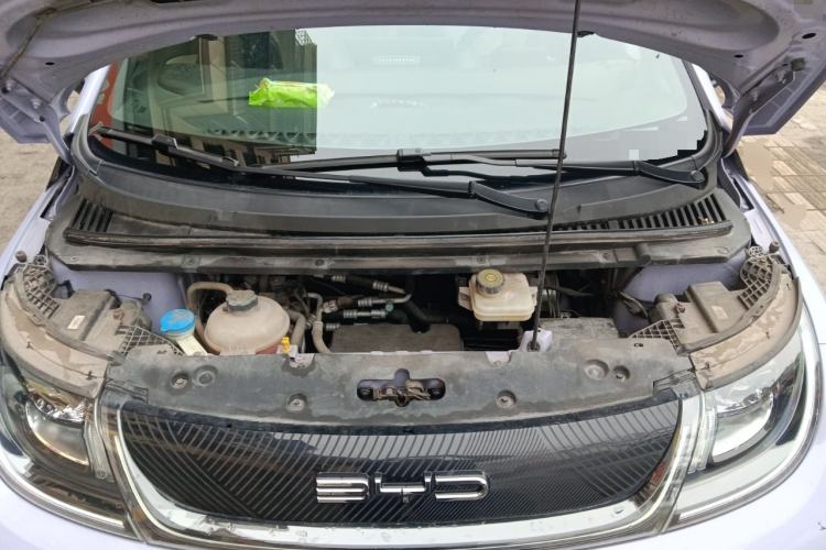 Used BYD Dolphin 2023 420 km Fashion Edition Engine Bay