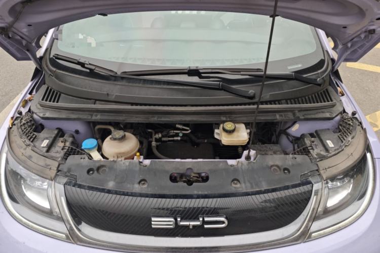 Used BYD Dolphin 2023 420 km Fashion Edition Engine Bay