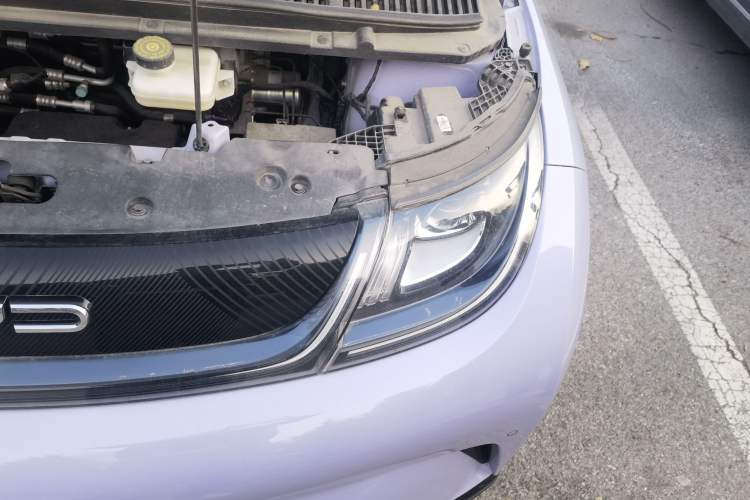Used BYD Dolphin 2023 420 km Fashion Edition Engine Bay Left