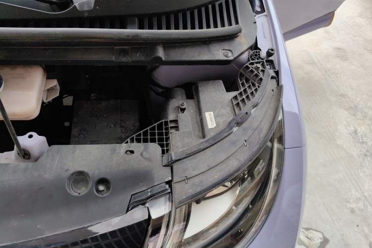 Used BYD Dolphin 2023 420 km Free Version Engine Bay Left