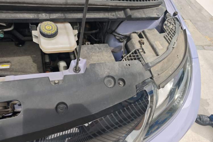 Used BYD Dolphin 2023 420 km Fashion Edition Engine Bay Left