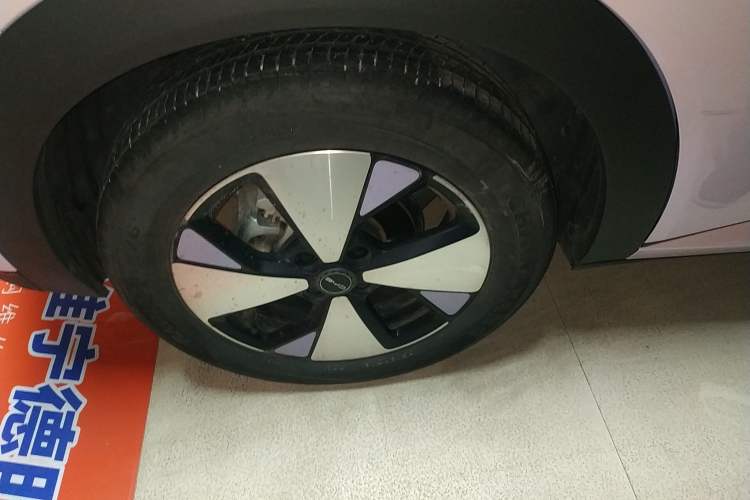 Used BYD Dolphin 2023 420 km Fashion Edition Exterior 5