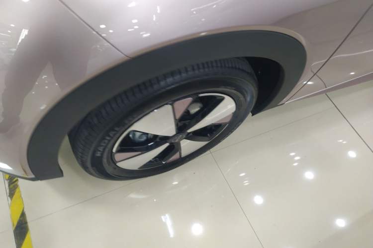 Used BYD Dolphin 2023 420 km Fashion Edition Exterior 7