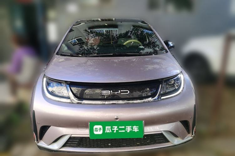 Used BYD Dolphin 2023 420 km Fashion Edition Front