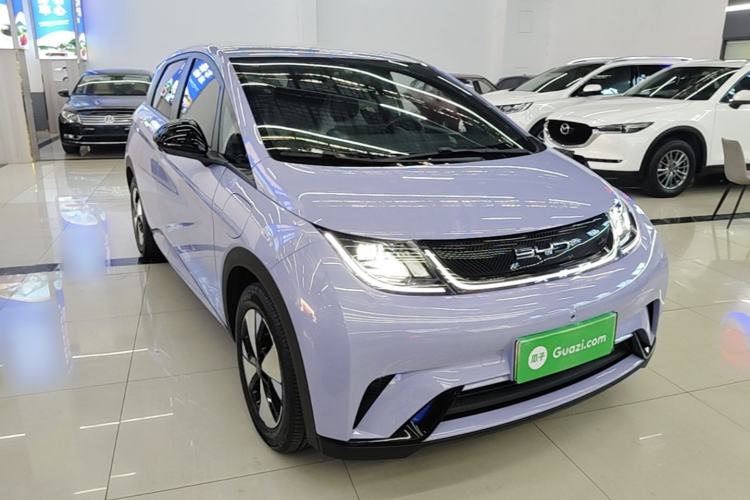 Used BYD Dolphin 2023 420 km Free Version Front Right 45 Deg