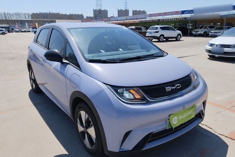 Used BYD Dolphin 2023 420 km Free Version Front Right 45 Deg