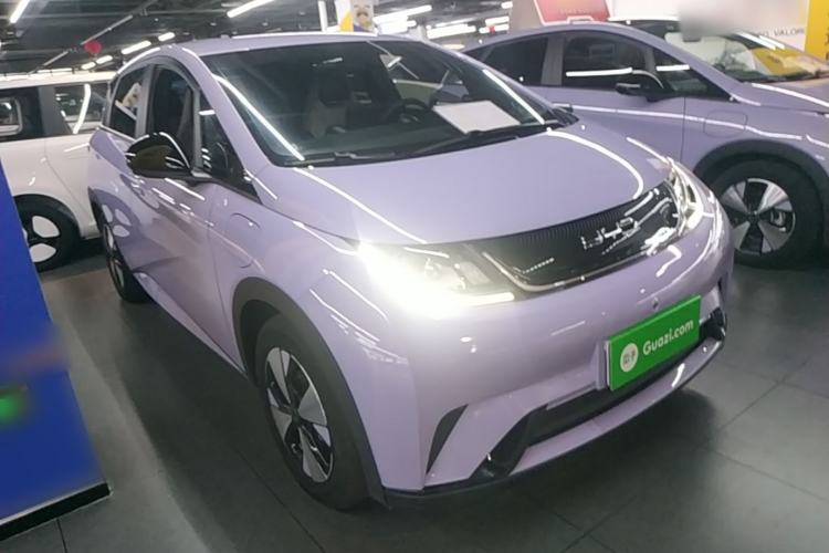 Used BYD Dolphin 2023 420 km Free Version Front Right 45 Deg