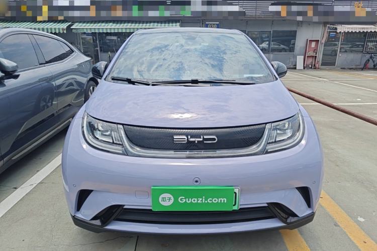 Used BYD Dolphin 2023 420 km Fashion Edition Front