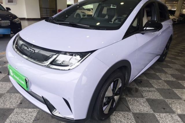 Used BYD Dolphin 2023 420 km Fashion Edition