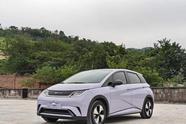 Used BYD Dolphin 2023 420 km Fashion Edition