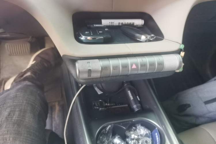 Used BYD Dolphin 2023 420 km Fashion Edition Gear Lever