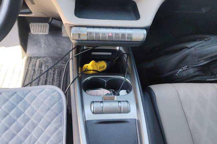 Used BYD Dolphin 2023 420 km Free Version Gear Lever