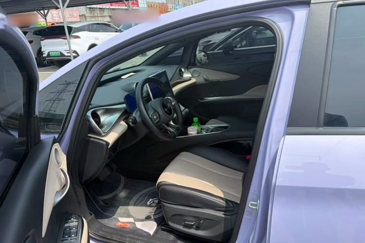 Used BYD Dolphin 2023 420 km Fashion Edition Interior 1