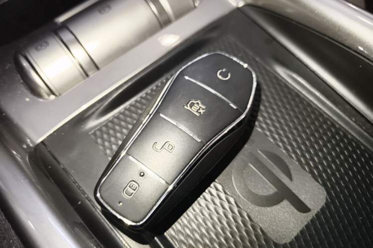 Used BYD Dolphin 2023 420 km Fashion Edition Interior 1
