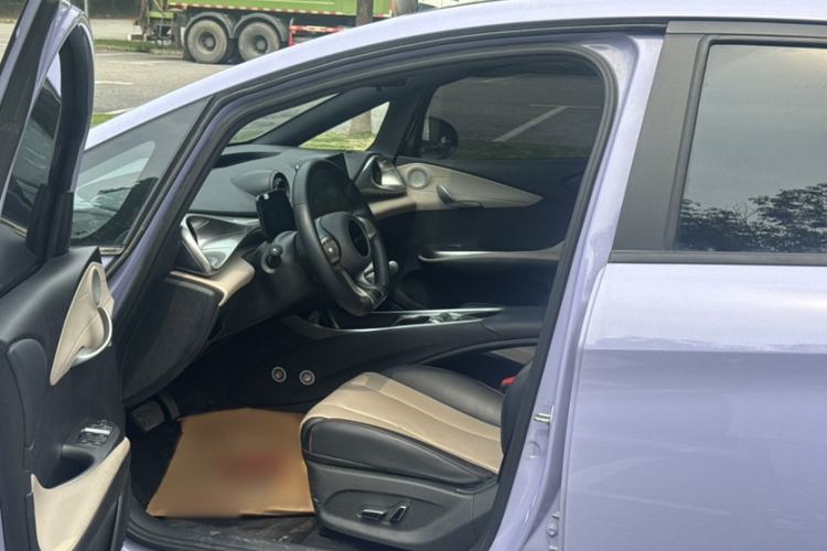 Used BYD Dolphin 2023 420 km Fashion Edition Interior 2