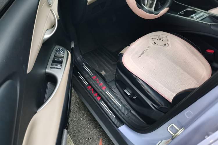 Used BYD Dolphin 2023 420 km Fashion Edition Interior 3