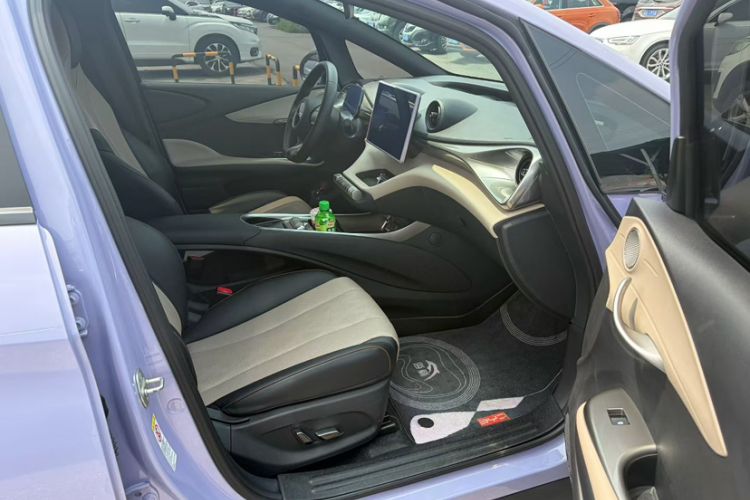 Used BYD Dolphin 2023 420 km Fashion Edition Interior 4