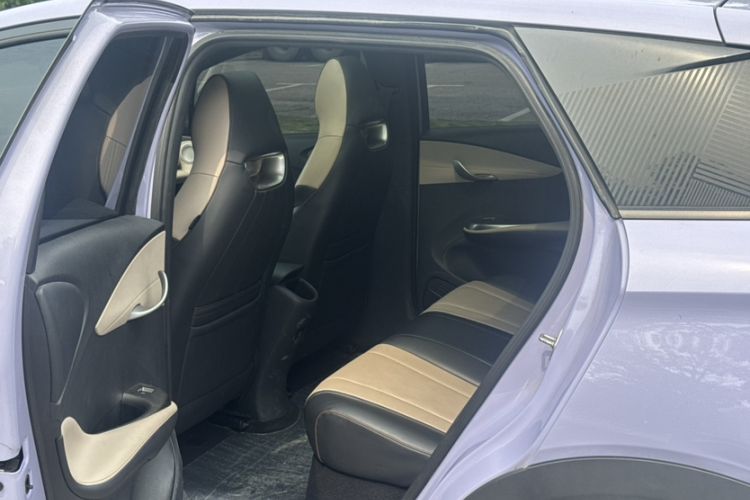 Used BYD Dolphin 2023 420 km Fashion Edition Interior 4