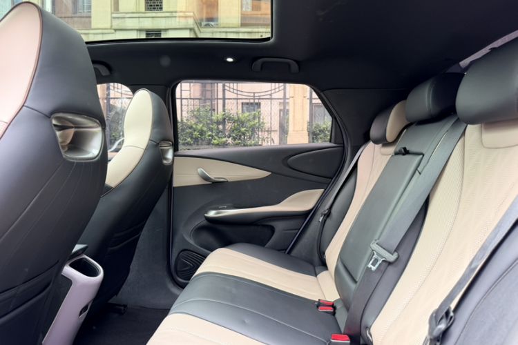 Used BYD Dolphin 2023 420 km Fashion Edition Interior 5