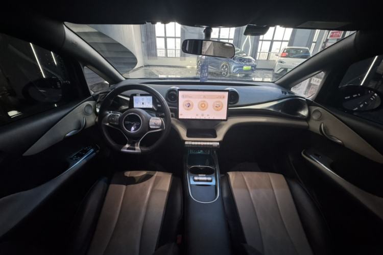 Used BYD Dolphin 2023 420 km Free Version Interior 5