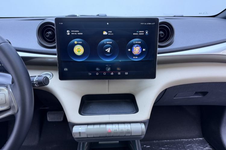 Used BYD Dolphin 2023 420 km Fashion Edition Interior 6