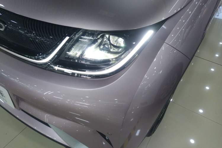 Used BYD Dolphin 2023 420 km Fashion Edition Left Front Headlight