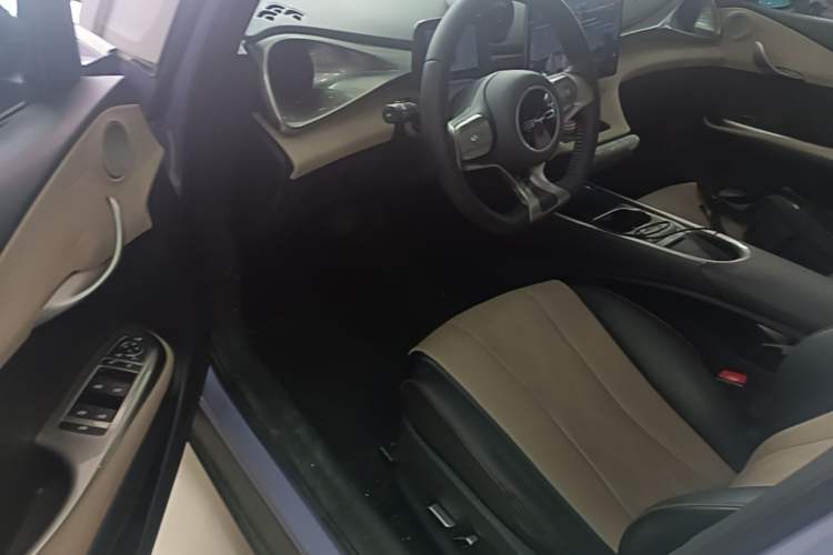 Used BYD Dolphin 2023 420 km Fashion Edition Left Front Seat
