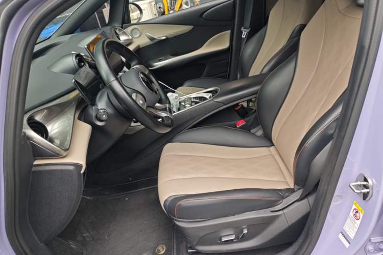 Used BYD Dolphin 2023 420 km Free Version Left Front Seat