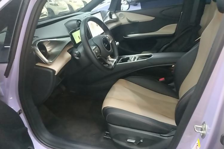 Used BYD Dolphin 2023 420 km Fashion Edition Left Front Seat