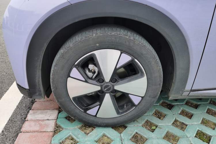 Used BYD Dolphin 2023 420 km Free Version Left Front Wheel Hub