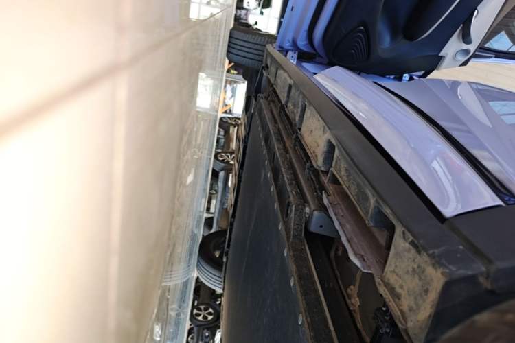 Used BYD Dolphin 2023 420 km Fashion Edition Left Side Sill