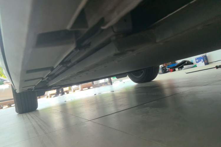 Used BYD Dolphin 2023 420 km Fashion Edition Left Side Sill