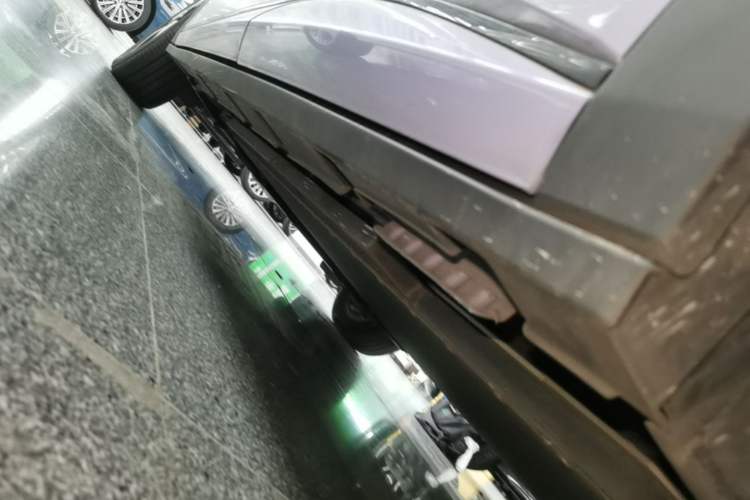 Used BYD Dolphin 2023 420 km Free Version Left Side Sill
