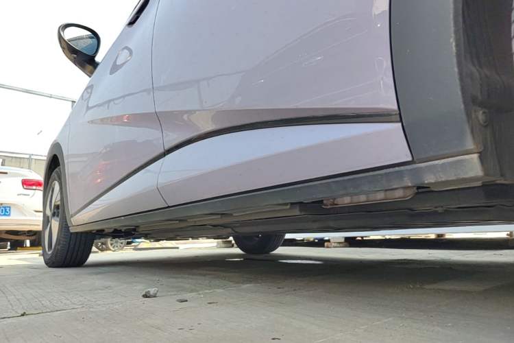 Used BYD Dolphin 2023 420 km Free Version Left Side Sill