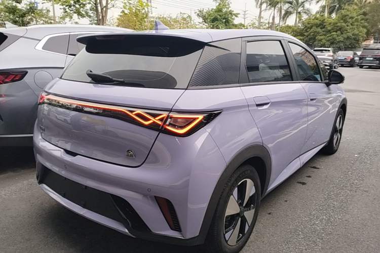 Used BYD Dolphin 2023 420 km Fashion Edition Rear Right 45 Deg