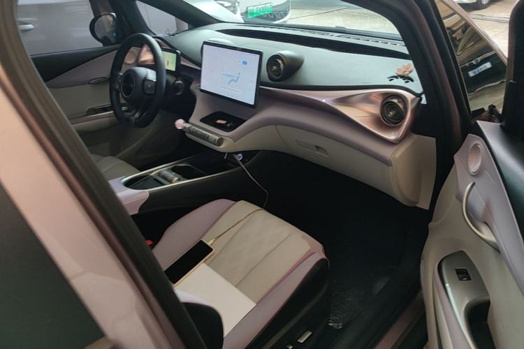 Used BYD Dolphin 2023 420 km Fashion Edition Right Front Seat