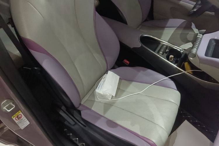 Used BYD Dolphin 2023 420 km Free Version Right Front Seat