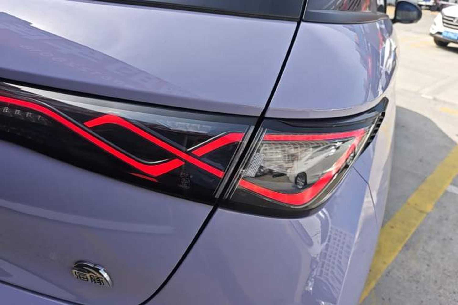 Used BYD Dolphin 2023 420 km Fashion Edition Right Rear Taillight