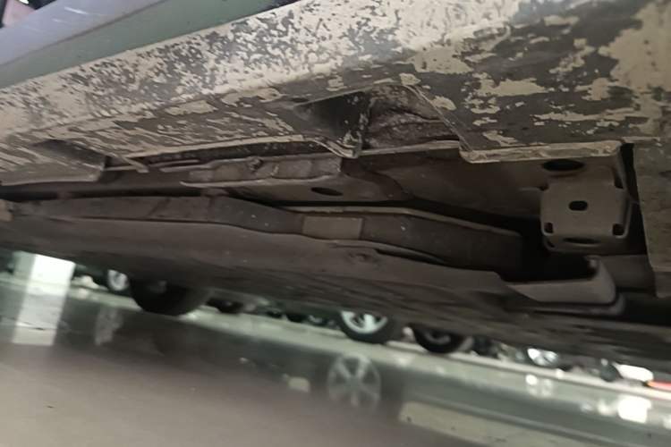 Used BYD Dolphin 2023 420 km Fashion Edition Right Side Sill