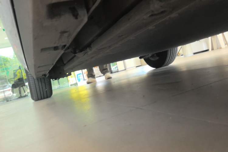 Used BYD Dolphin 2023 420 km Fashion Edition Right Side Sill