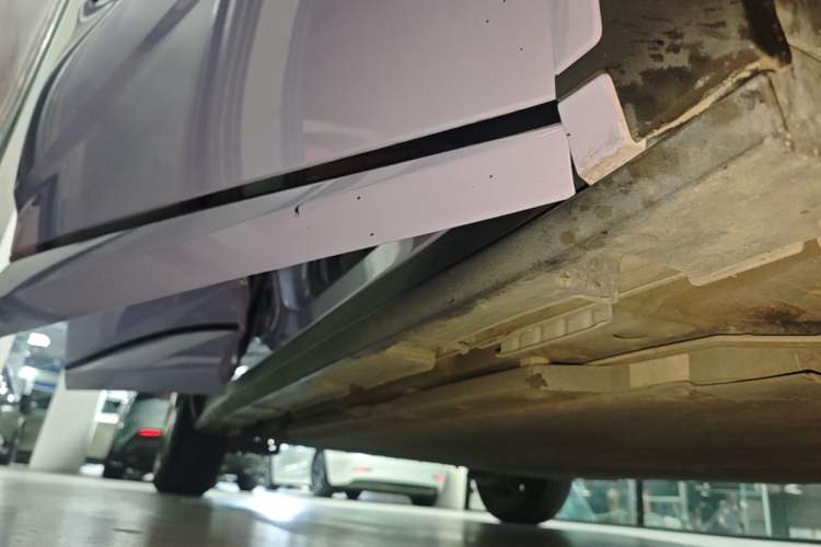 Used BYD Dolphin 2023 420 km Free Version Right Side Sill