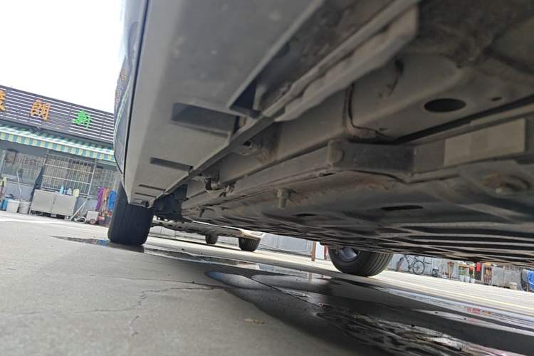 Used BYD Dolphin 2023 420 km Fashion Edition Right Side Sill