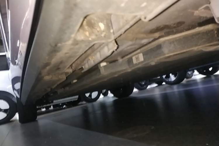 Used BYD Dolphin 2023 420 km Free Version Right Side Sill