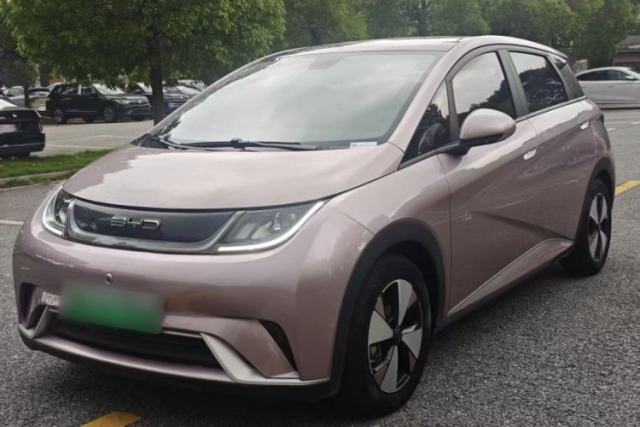 Used BYD Dolphin 2023 420 km Fashion Edition
