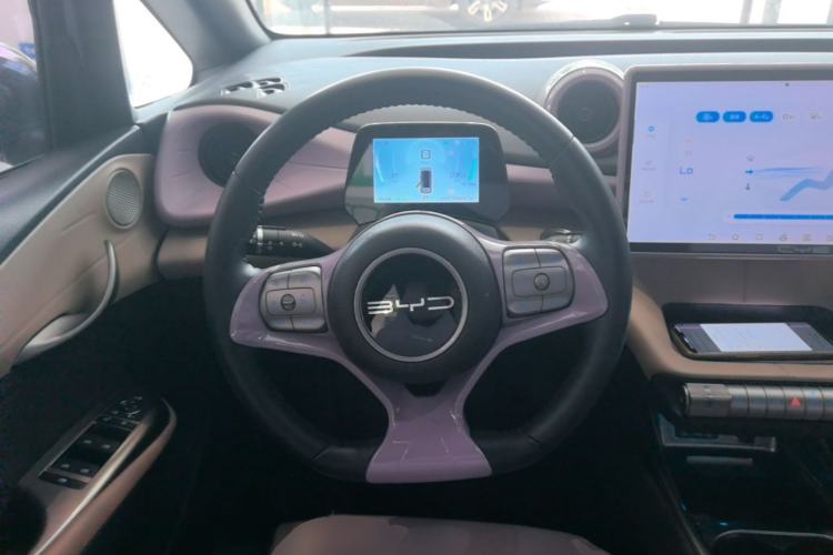 Used BYD Dolphin 2023 420 km Fashion Edition Steering Wheel