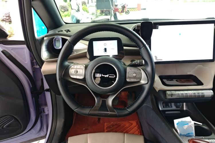 Used BYD Dolphin 2023 420 km Fashion Edition Steering Wheel